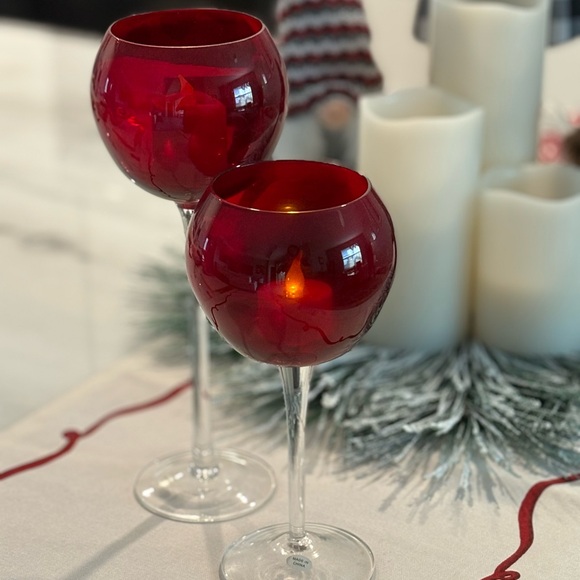 Red Glass Tealight Candle Holders – Set of 2 - Picture 2 of 3